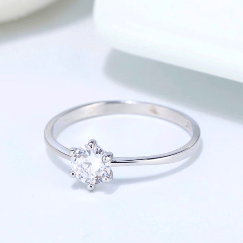 NEW MINIMALIST 925 STERLING DIAMOND RING